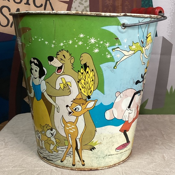 Vintage 1966 J. Chein World of Disney Metal Bucket SEE PICTURES - Picture 4 of 12